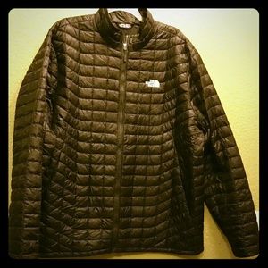 North Face men's puffy coat